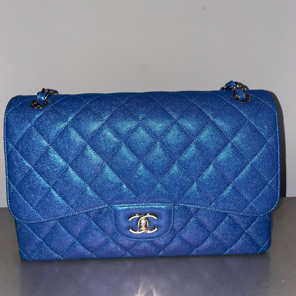Jumbo Chanel Bag